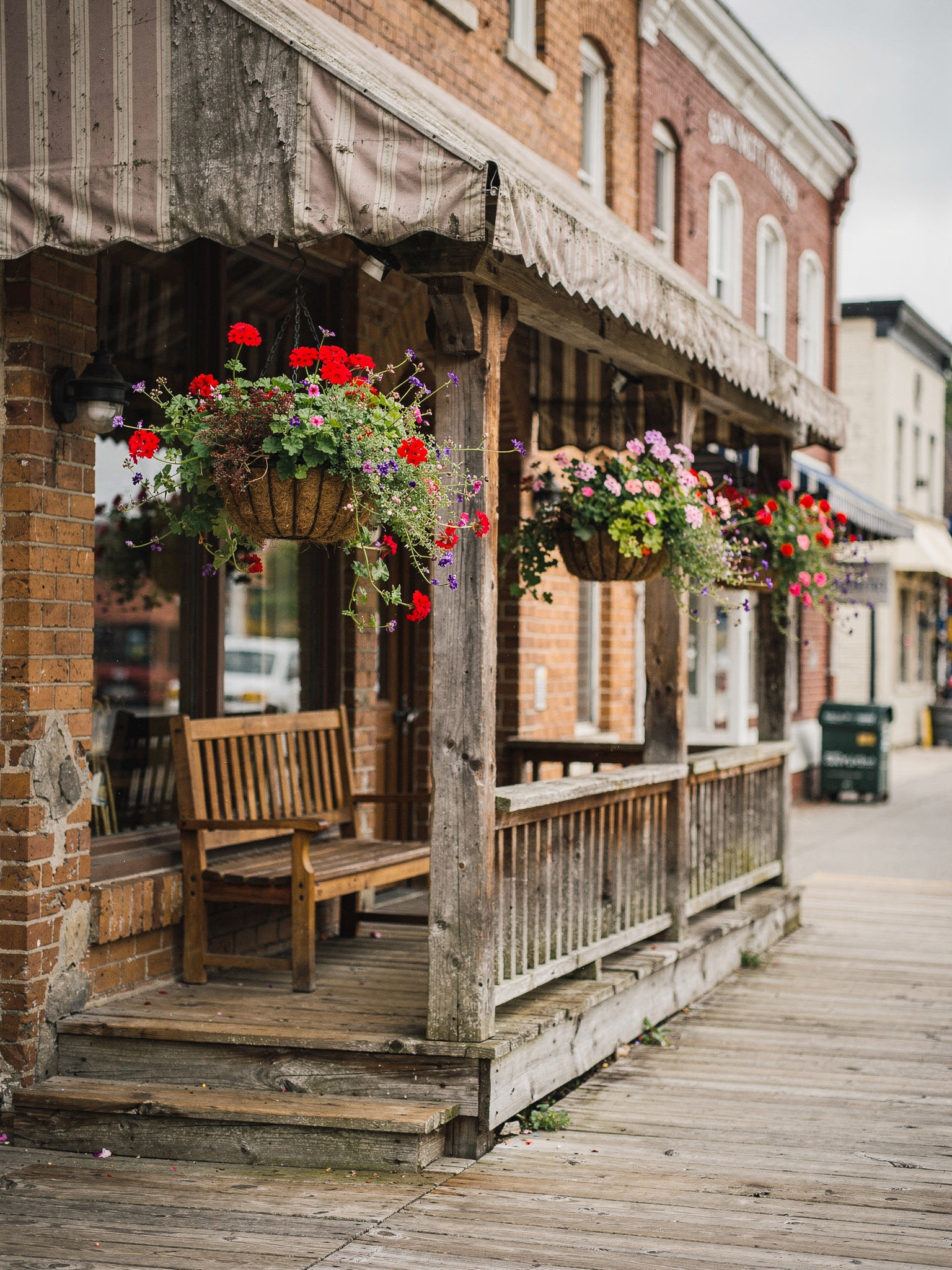 shopping sec1 langley v2 Langley Shopping Guide: Willowbrook, Fort Langley, and Beyond Fort Langley Village: Independent Boutiques and Galleries